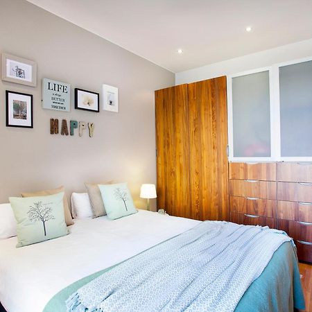 Apartments Barcelona & Home Deco Viladomat ภายนอก รูปภาพ