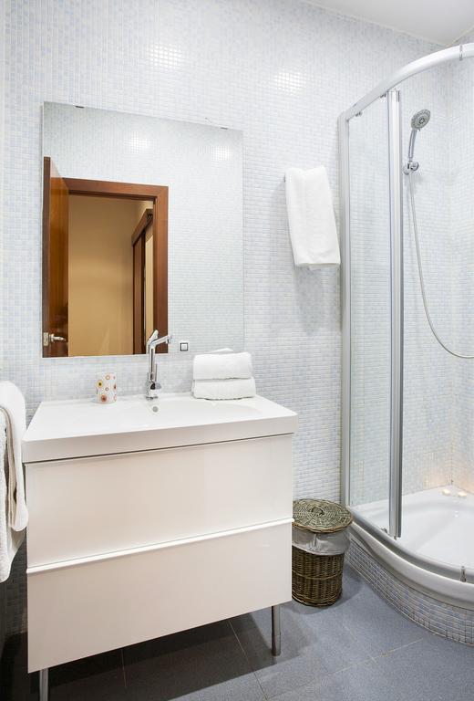 Apartments Barcelona & Home Deco Viladomat ภายนอก รูปภาพ
